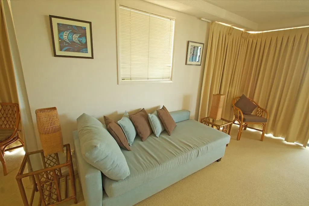 Surf Club Apartments Marcoola 4*,