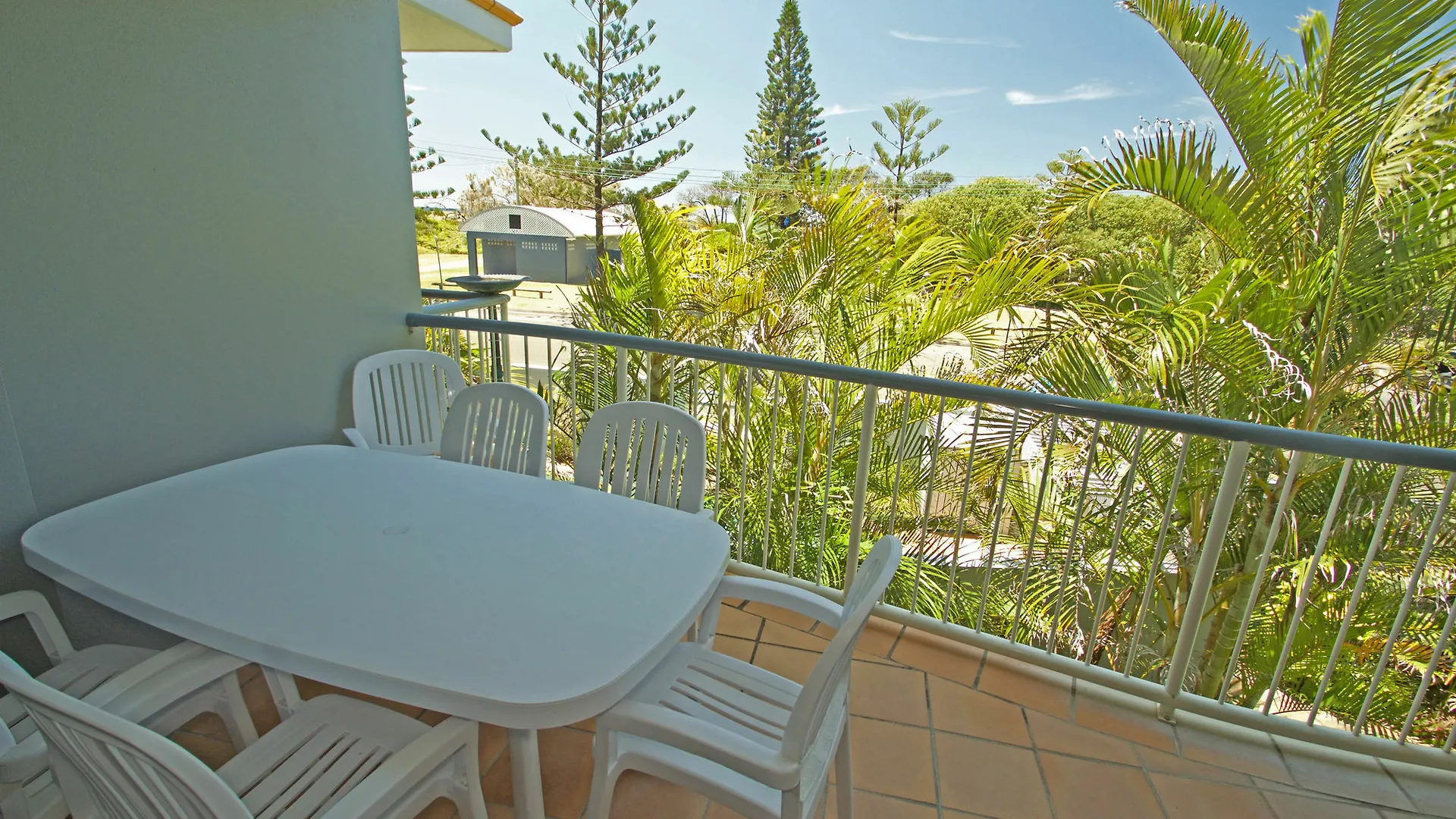 Surf Club Apartments Marcoola Australia