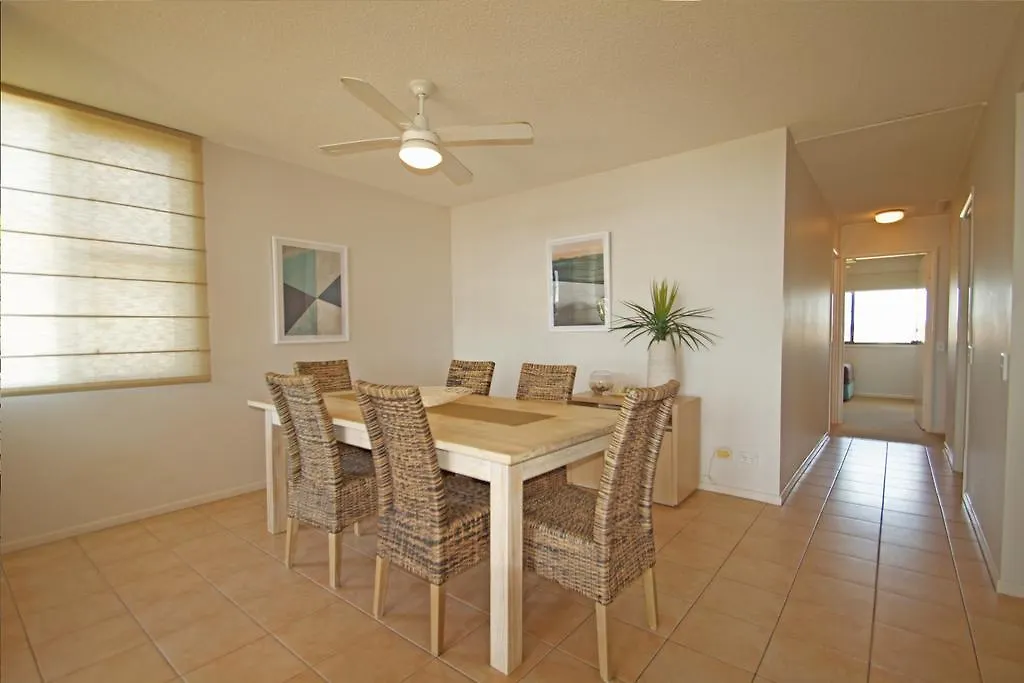 Surf Club Apartments Marcoola